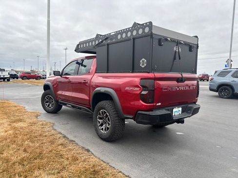 Used 2025 Chevrolet Colorado ZR2 w/ Technology Package image 5