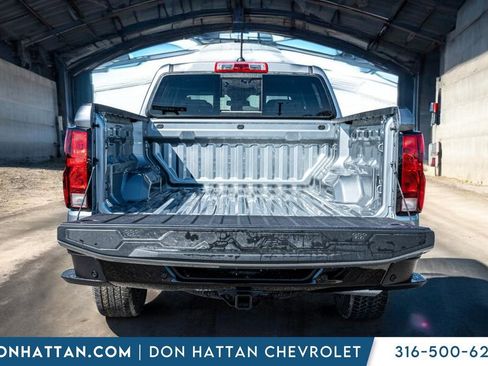 New 2026 Chevrolet Colorado W/T w/ WT Custom Package AWD/4WD image 31