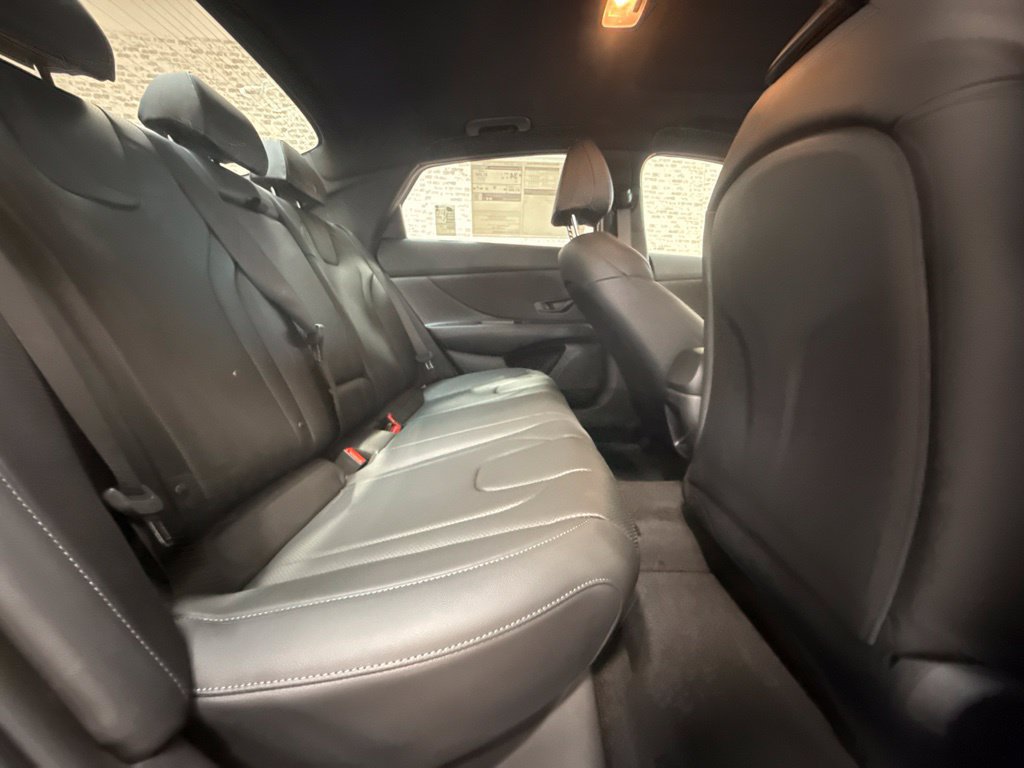 New 2026 Hyundai Elantra SEL Sport FWD image 12