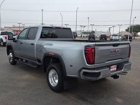 Used 2026 GMC Sierra 3500 Pro w/ 1SA Pro Safety Plus Package AWD/4WD image 3
