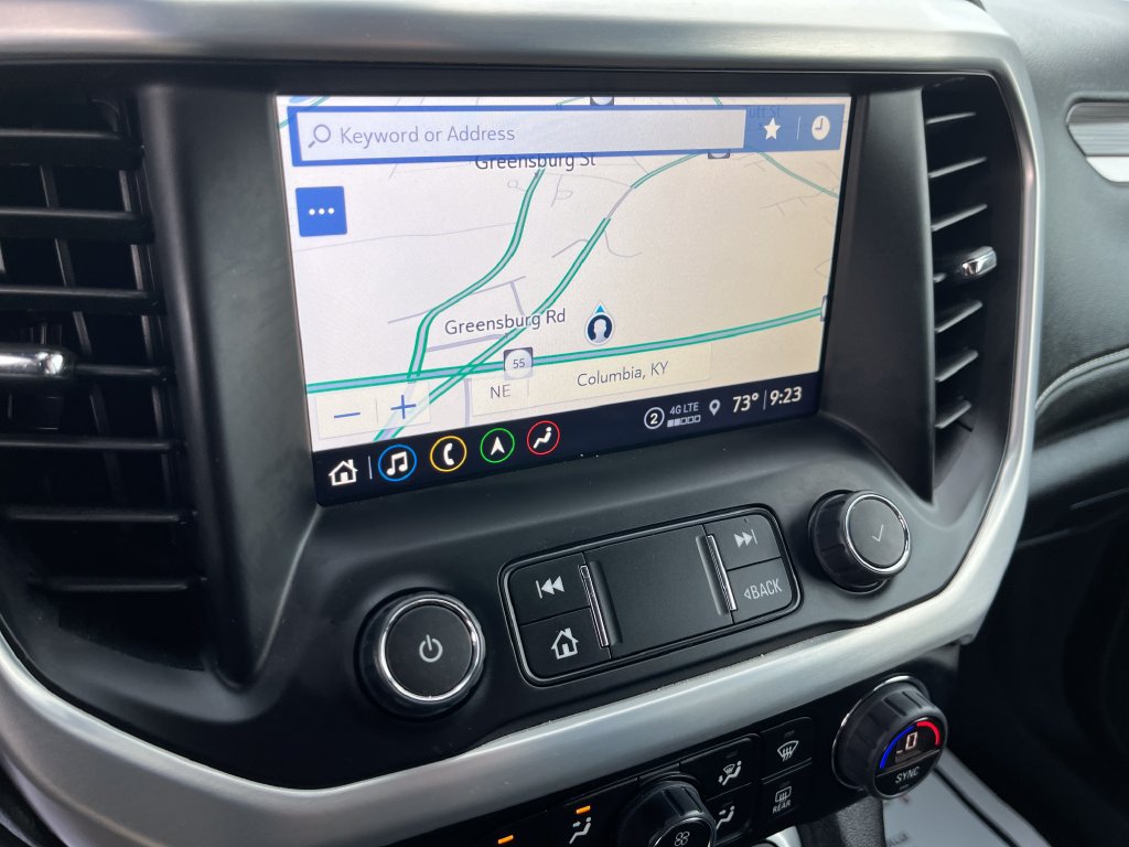 Used 2023 GMC Acadia SLT AWD/4WD image 18