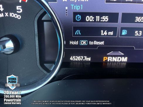 Used 2022 Ford F250 Lariat w/ Black Appearance Package image 16