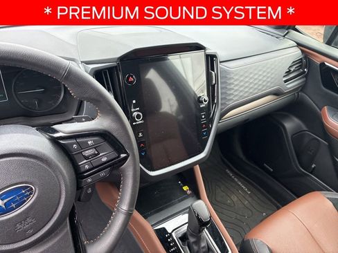 Used 2025 Subaru Forester Touring image 9