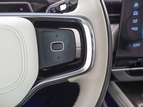 Used 2024 Lincoln Nautilus Black Label w/ Jet Appearance Package (87T) image 21