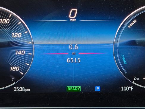 Certified 2025 Mercedes-Benz GLE 450e 4MATIC image 18