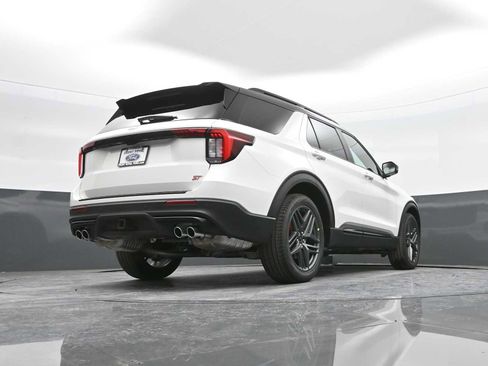 New 2026 Ford Explorer ST image 64