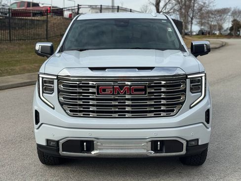 New 2026 GMC Sierra 1500 Denali w/ Technology Package image 8