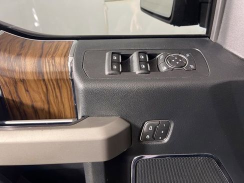 Used 2020 Ford F150 Lariat w/ Equipment Group 502A Luxury image 27