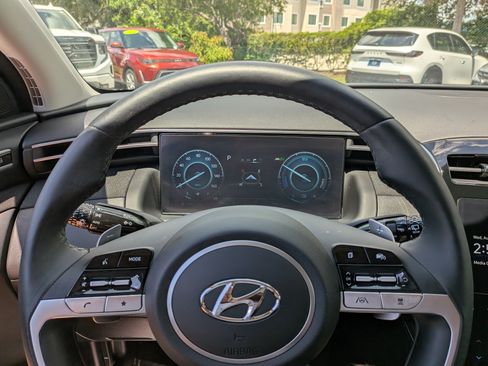 Used 2024 Hyundai Tucson Limited AWD/4WD image 26