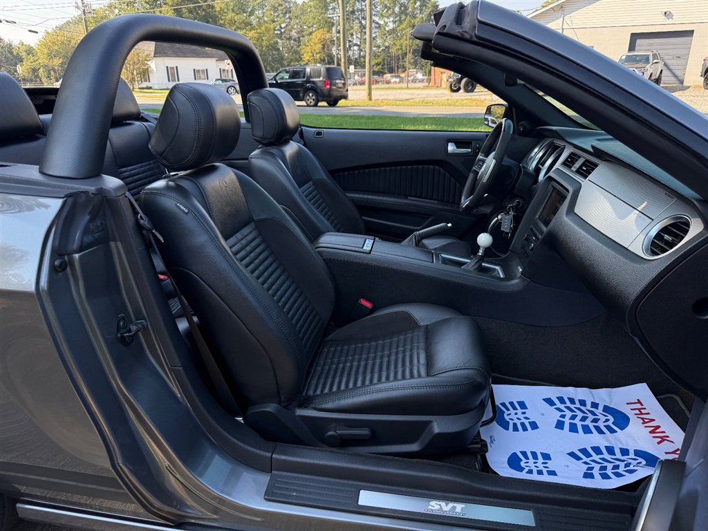 Used 2013 Ford Mustang Shelby GT500 RWD image 57