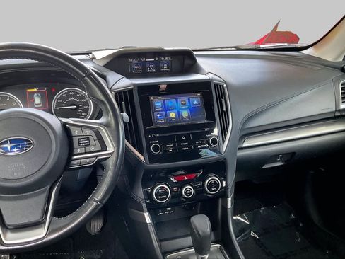 Used 2023 Subaru Forester Premium AWD/4WD image 7