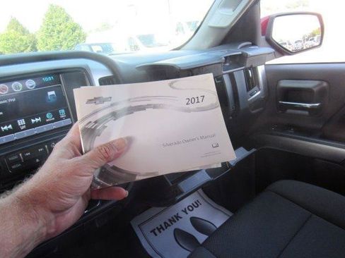 Used 2017 Chevrolet Silverado 1500 LT w/ All Star Edition AWD/4WD image 43