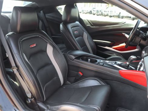 Used 2023 Chevrolet Camaro SS RWD image 42