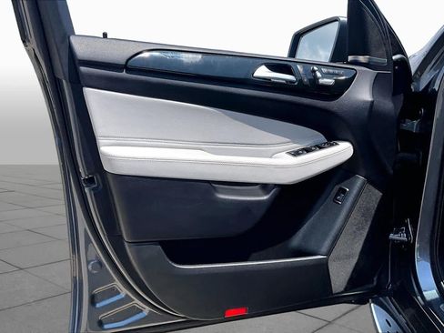 Used 2018 Mercedes-Benz GLE 350 image 22
