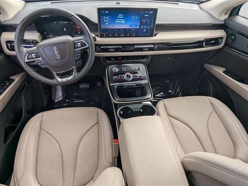 Used 2022 Lincoln Nautilus Reserve w/ Equipment Group 201A image 17