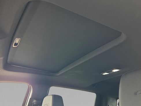 Used 2023 GMC Sierra 1500 AT4 w/ AT4 Premium Package image 16