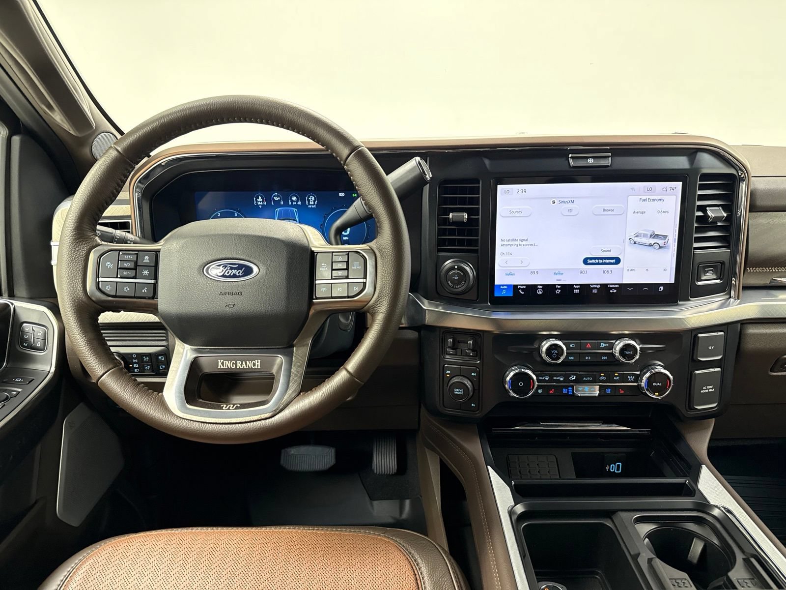 Used 2026 Ford F250 King Ranch w/ Chrome Package AWD/4WD image 30