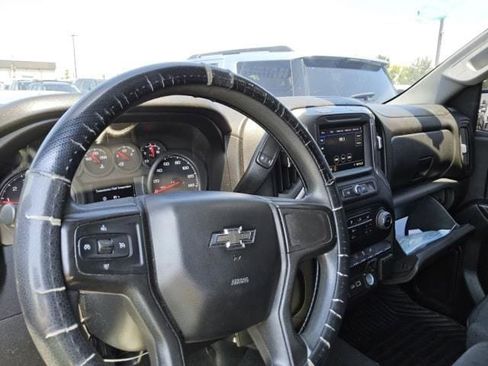 Used 2022 Chevrolet Silverado 1500 Custom Trail Boss AWD/4WD image 6
