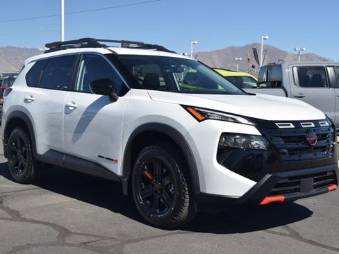 New 2026 Nissan Rogue Rock Creek image 18