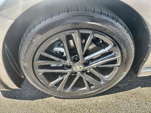 Used 2026 Toyota Camry SE FWD image 18