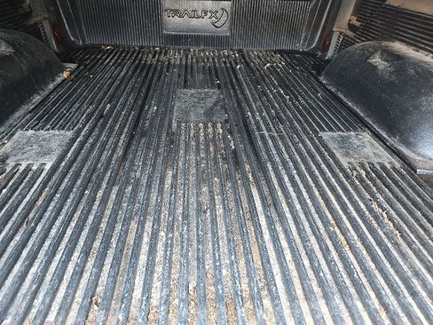 Used 2019 RAM 1500 Big Horn AWD/4WD image 5