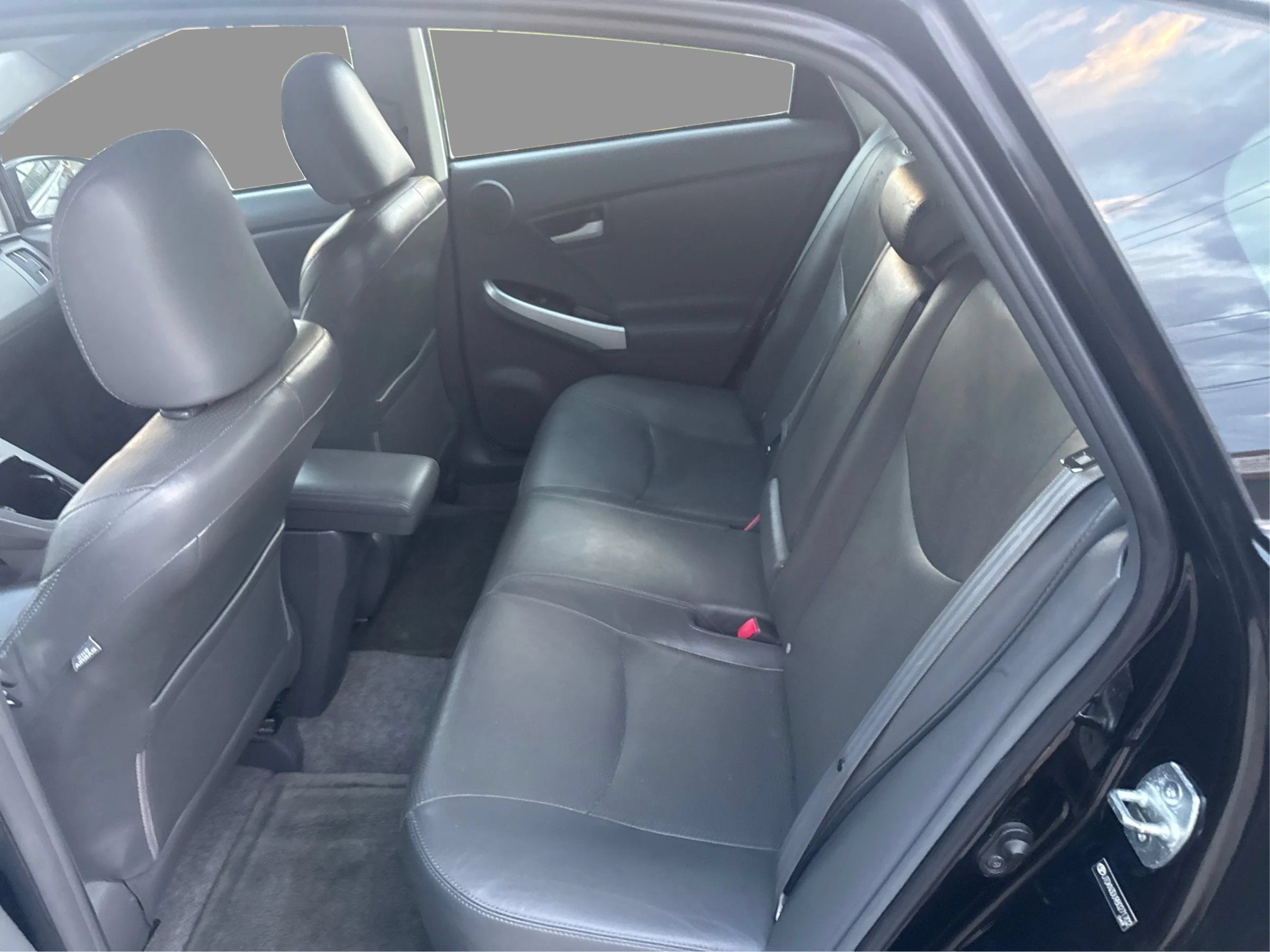Used 2011 Toyota Prius Four FWD image 11