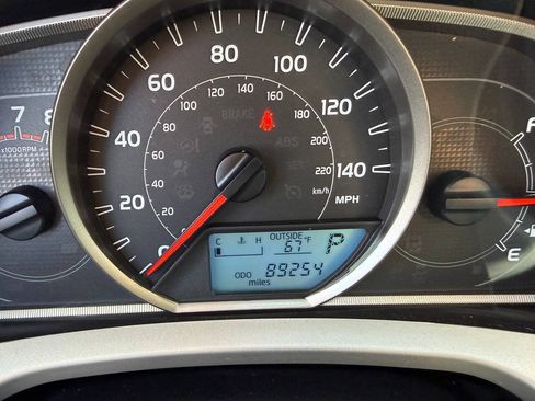 Used 2015 Toyota RAV4 XLE AWD/4WD image 18