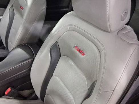 Used 2017 Chevrolet Camaro SS image 31