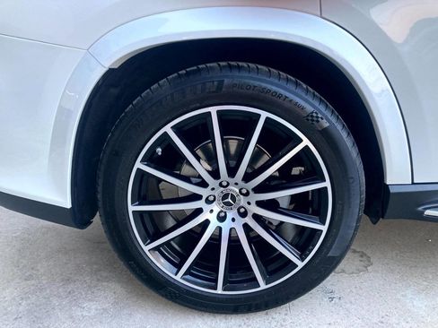 Used 2020 Mercedes-Benz GLS 580 4MATIC image 31