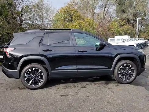 New 2026 Chevrolet Equinox RS image 4