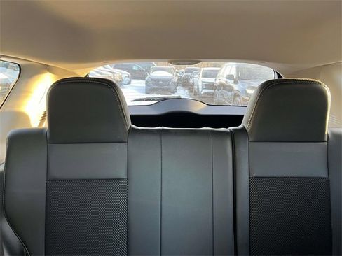 Used 2017 Jeep Compass Latitude image 30