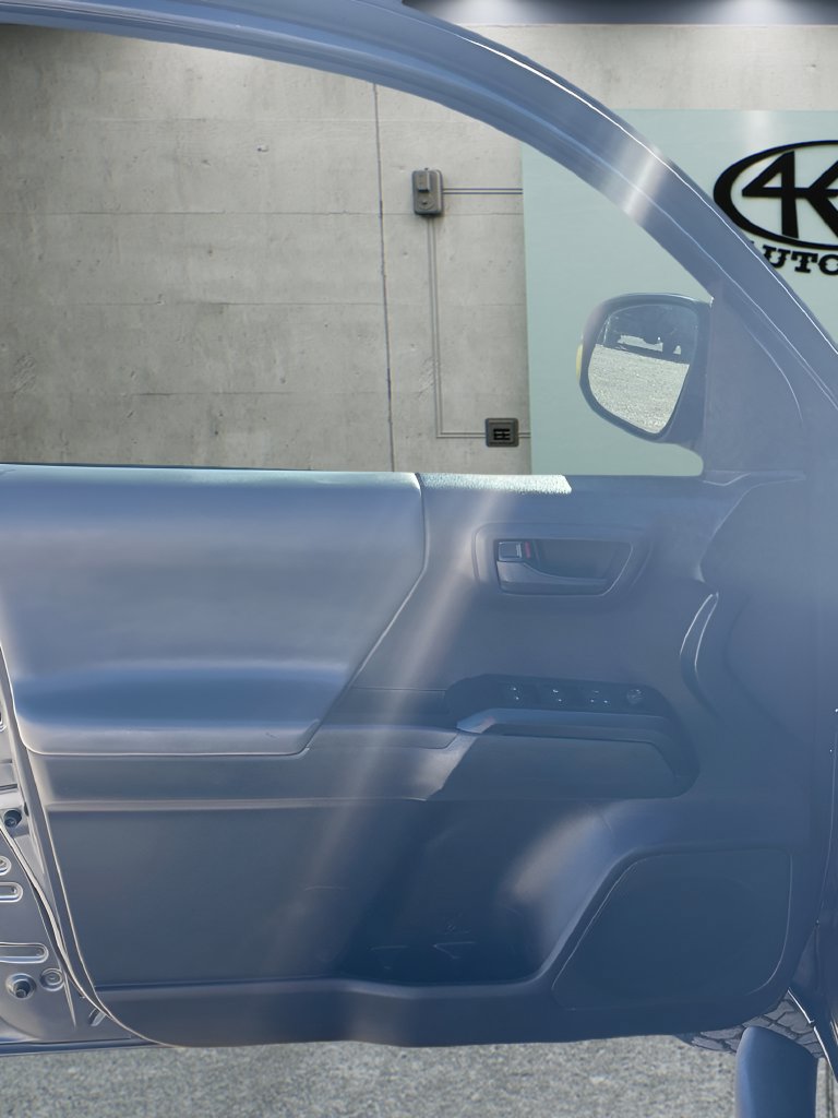 Used 2023 Toyota Tacoma SR AWD/4WD image 12