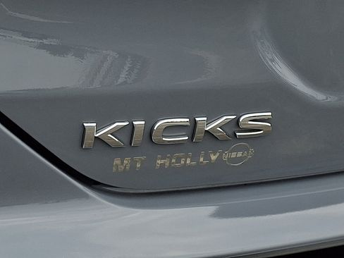 Certified 2024 Nissan Kicks SV w/ Interior Electronics Package FWD image 30