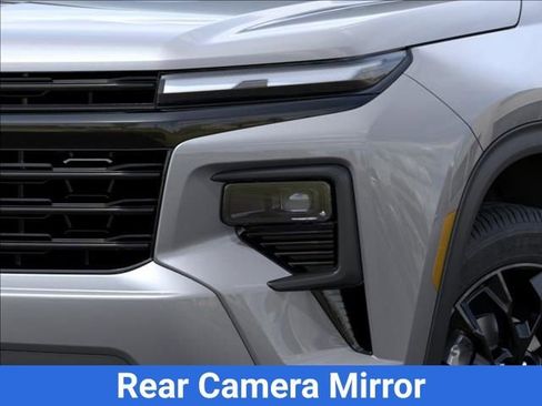 New 2026 Chevrolet Traverse LT w/ Midnight/Sport Edition FWD image 11