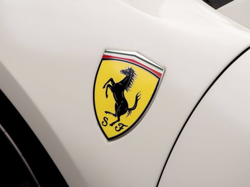 Used 2019 Ferrari 488 Spider RWD image 40