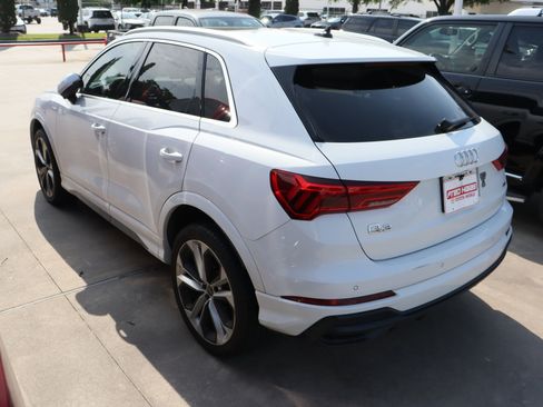 Used 2021 Audi Q3 2.0T Premium Plus AWD/4WD image 7