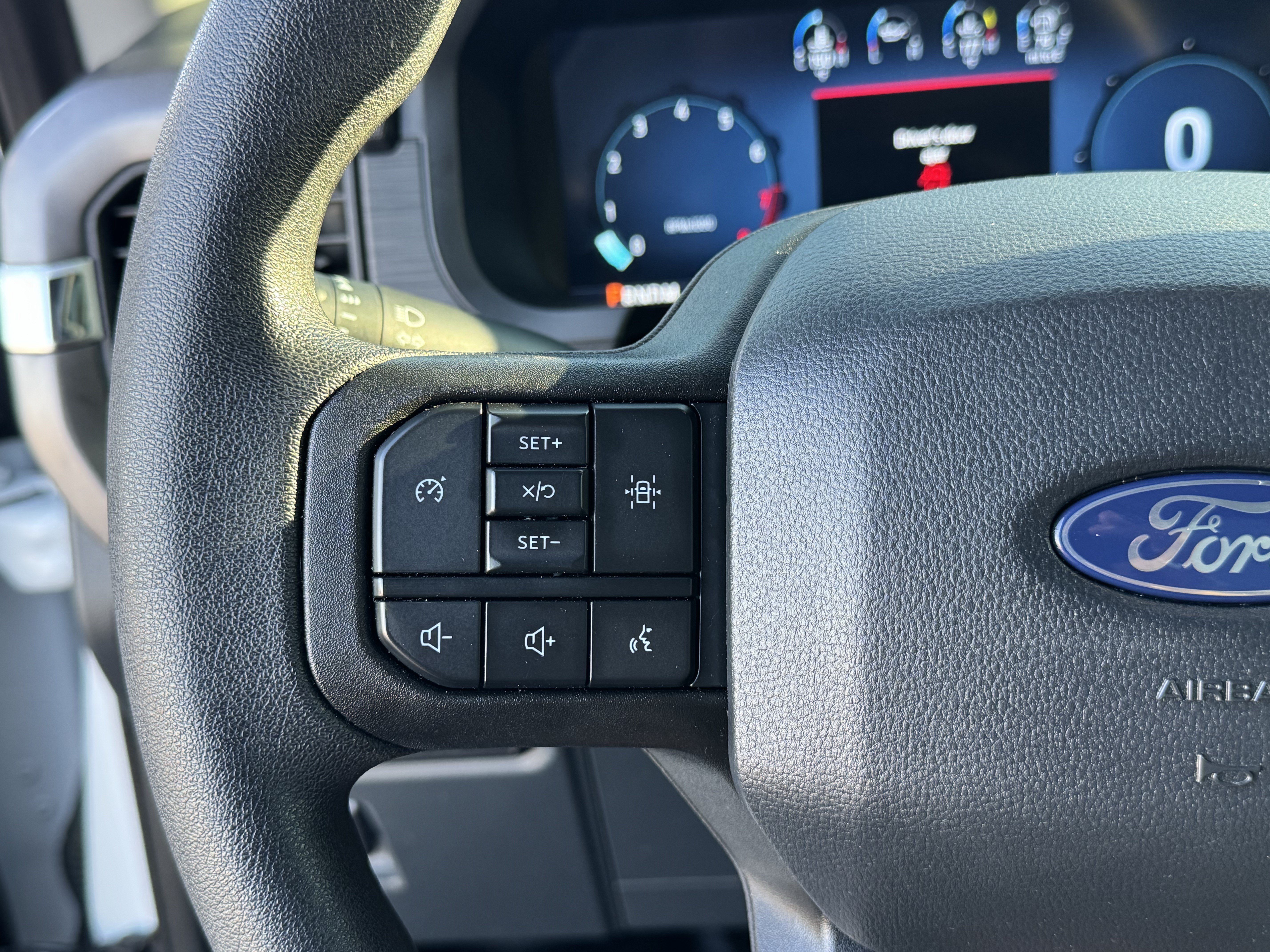 Used 2025 Ford F150 XL w/ Equipment Group 103A High AWD/4WD image 23