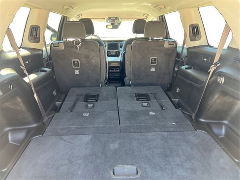 Used 2022 Jeep Grand Cherokee L Laredo w/ Luxury Tech Group I image 12