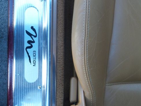 Used 1995 MAZDA MX-5 Miata image 20