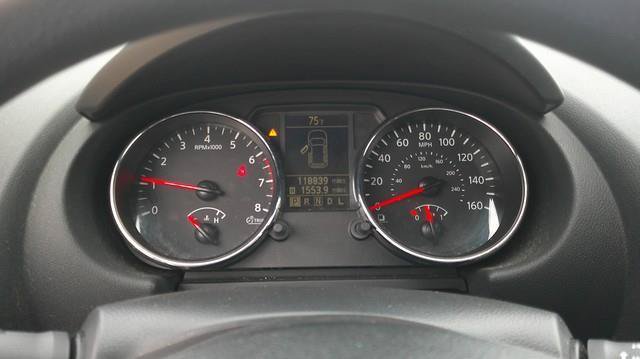 Used 2015 Nissan Rogue S w/ Convenience Package AWD/4WD image 6