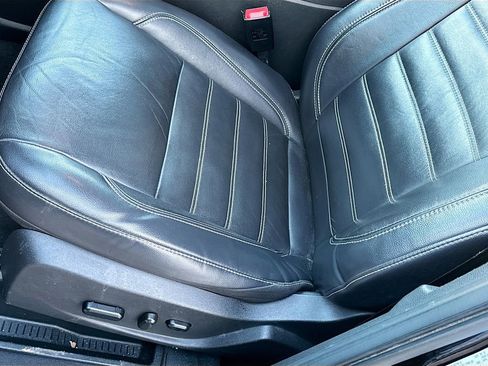 Used 2018 Ford Escape SEL image 18