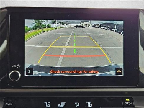 Used 2025 Toyota Camry LE w/ Convenience Package FWD image 12