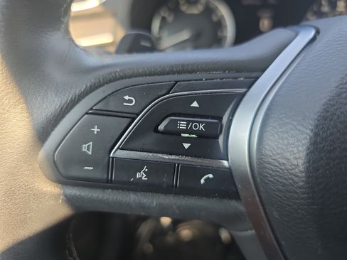 Used 2023 INFINITI QX50 Luxe AWD/4WD image 17