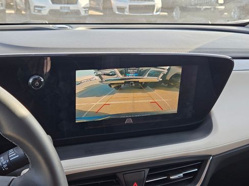 Used 2025 Buick Encore GX Sport Touring FWD image 19