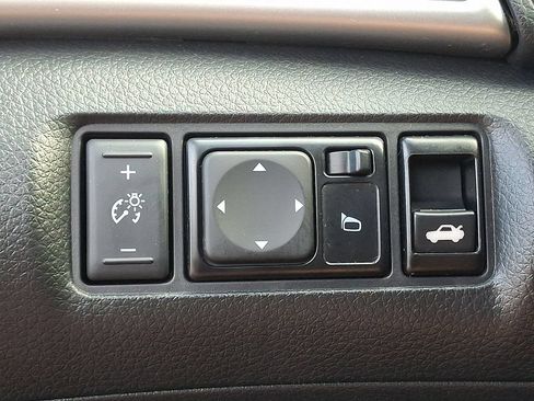 Used 2019 Nissan Sentra SV w/ Electronics Package FWD image 23