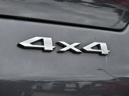 Certified 2023 Jeep Grand Cherokee Laredo X AWD/4WD image 33