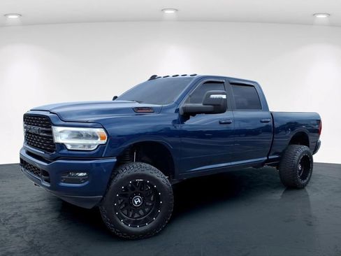Used 2023 RAM 2500 Big Horn w/ Level 2 Equipment Group AWD/4WD image 2