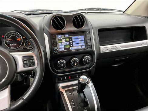 Used 2016 Jeep Compass High Altitude FWD image 7