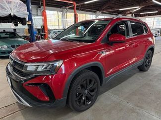 Used 2022 Volkswagen Taos SE AWD/4WD video 1