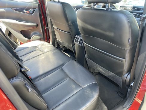 Used 2022 Nissan Rogue Sport SL AWD/4WD image 15